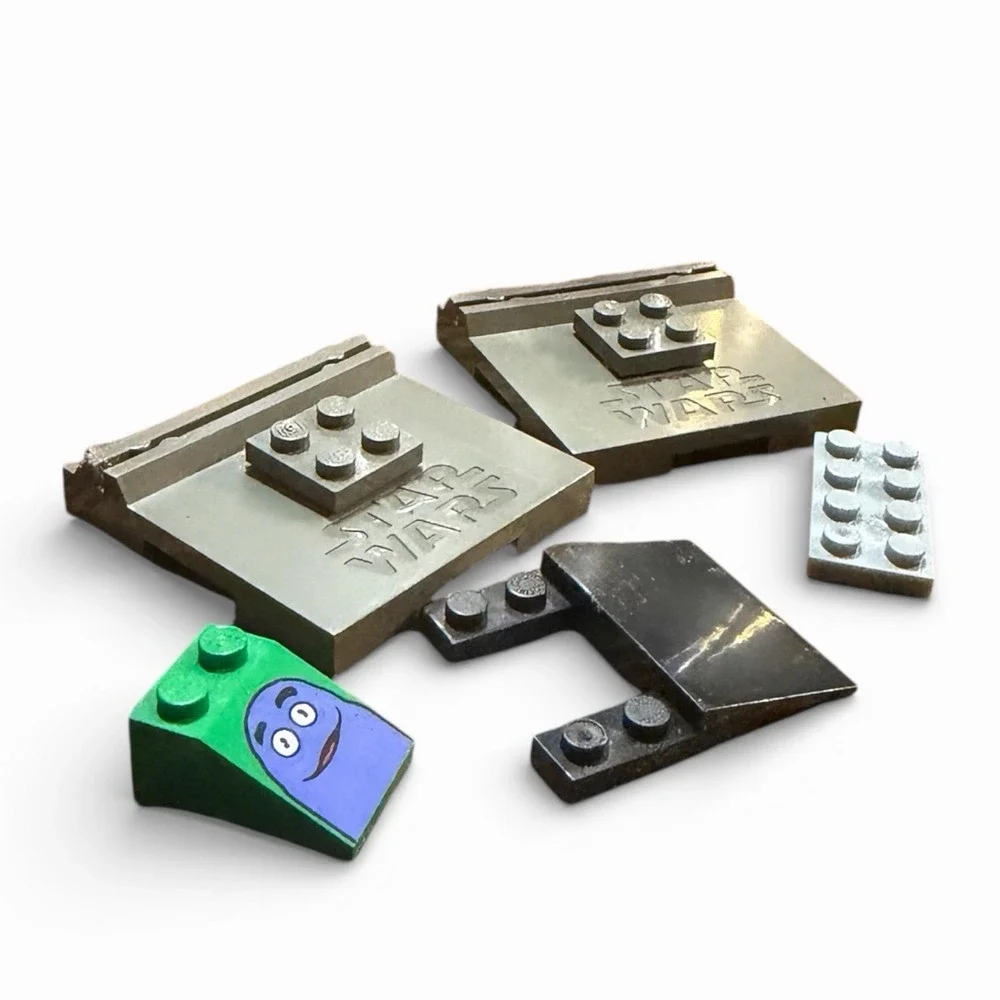 Small Lot of‎ Lego Pieces - Includes McDonald's And Star Wars Pieces